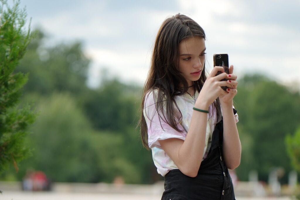 中学生のiPhoneスクリーンタイム｜保護者の設定手順